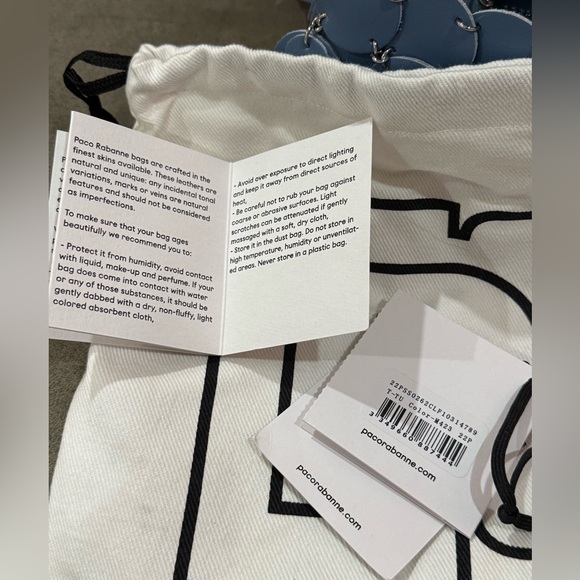 Paco Rabanne Iconic Disc Belt Bag – Powder Blue Leather - Picture 8 of 10